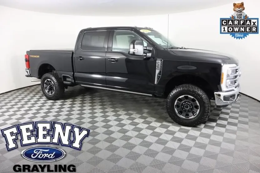 2023 Ford F-350 photo 1