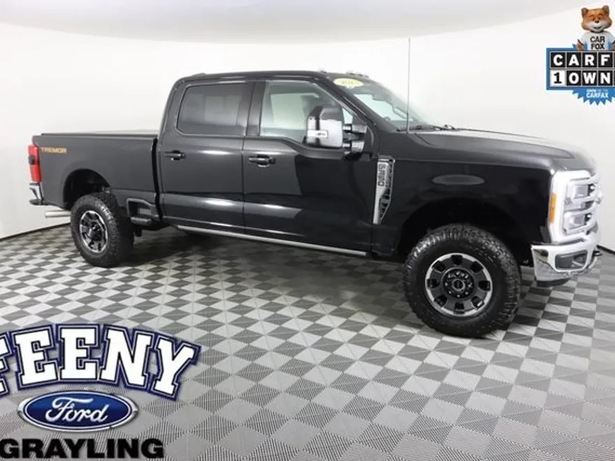 2023 Ford F-350 photo 1