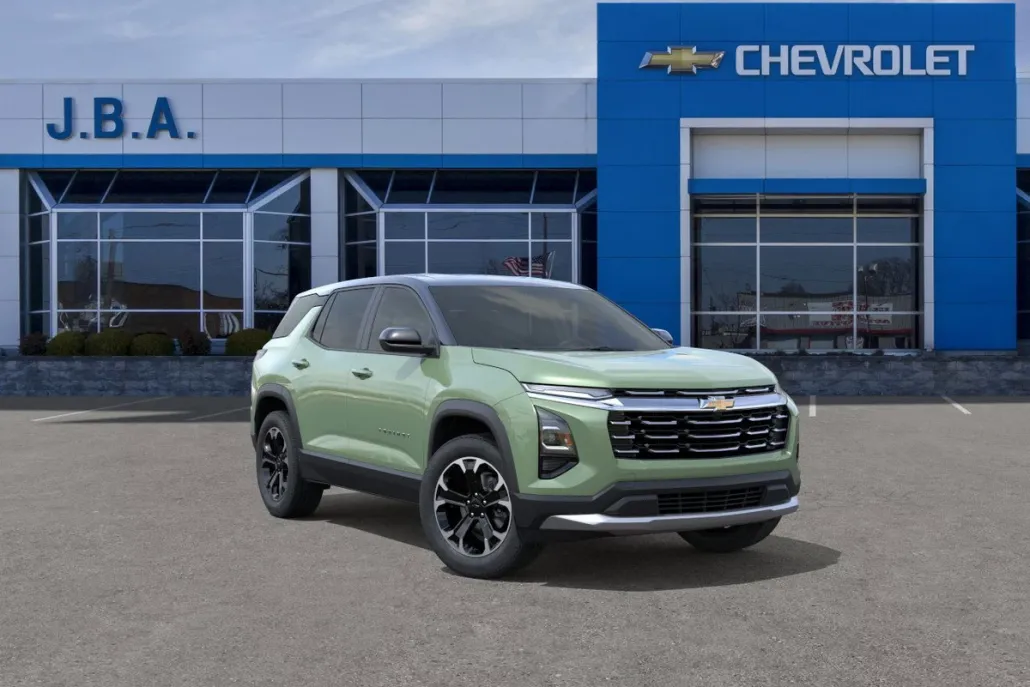 2026 Chevrolet Equinox LT photo 1