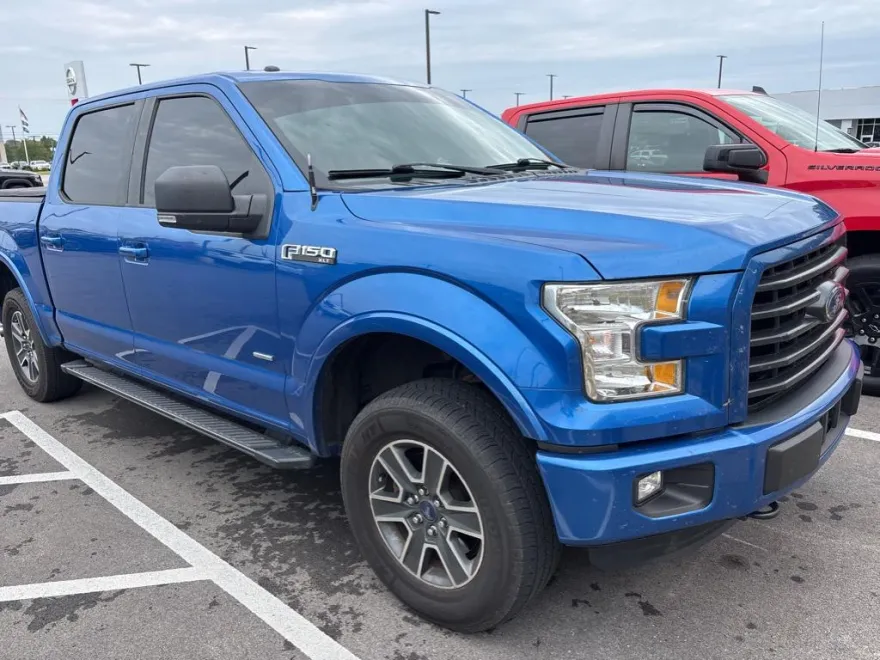 2015 Ford F-150 XLT photo 1