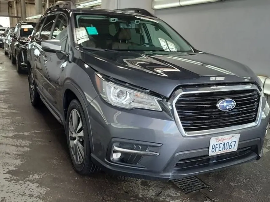 2019 Subaru Ascent Touring photo 1