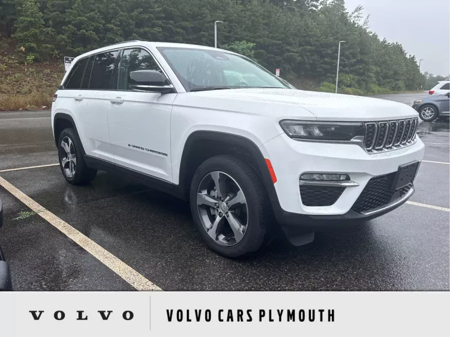 2023 Jeep Cherokee 4xe Base photo 1