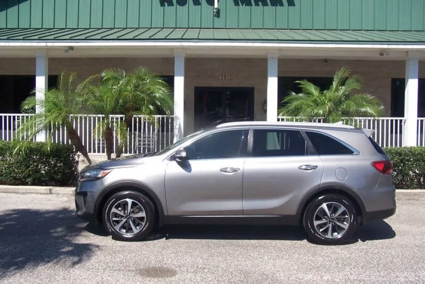 2019 Kia Sorento EX V6 photo 1
