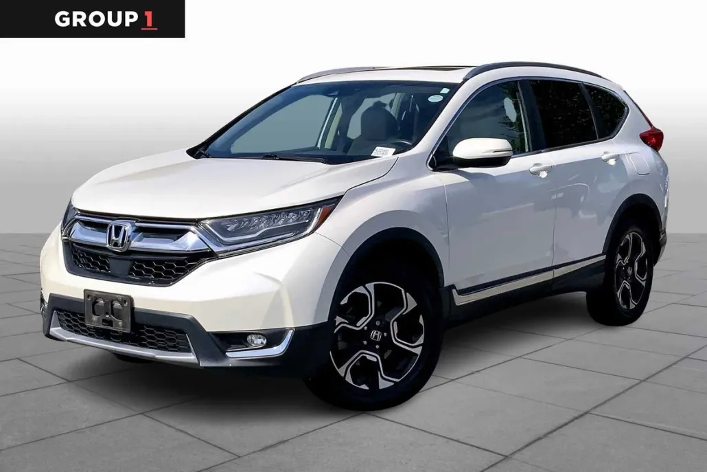 2017 Honda CR-V Touring photo 1