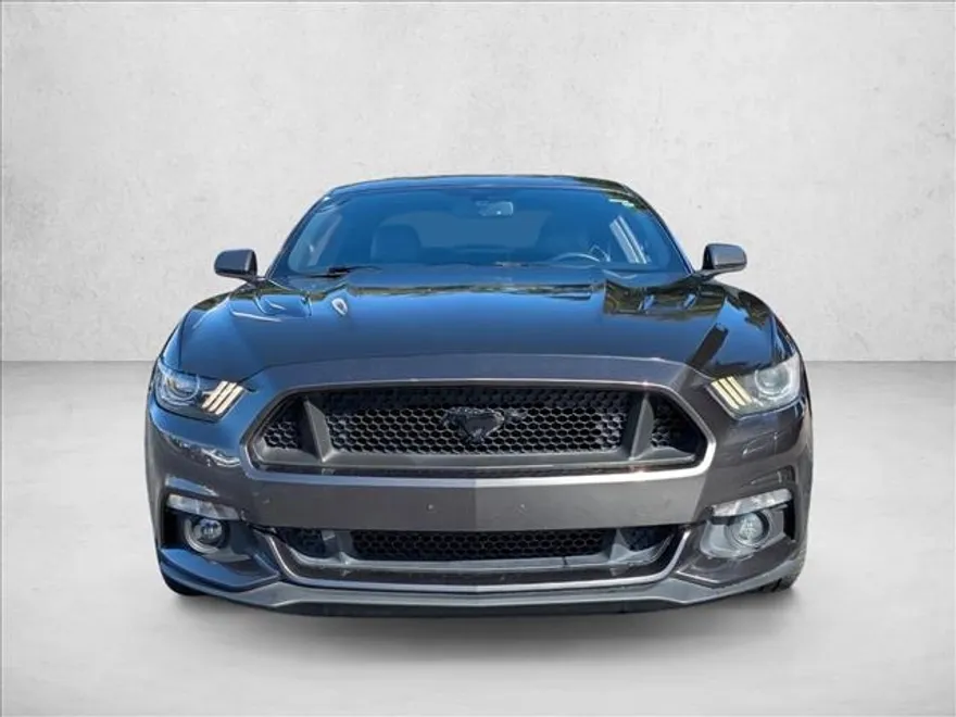 2017 Ford Mustang GT Premium photo 1