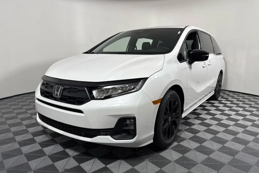 2025 Honda Odyssey photo 1
