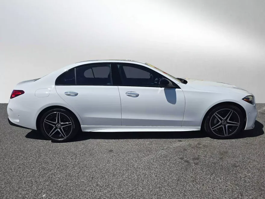 2025 Mercedes Benz C 300 photo 1