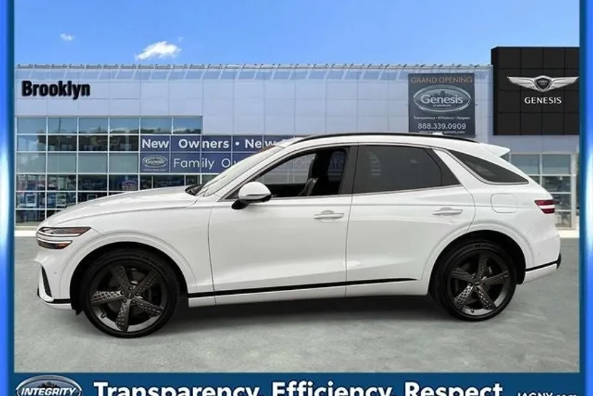 2025 Genesis GV70 3.5T Sport photo 1