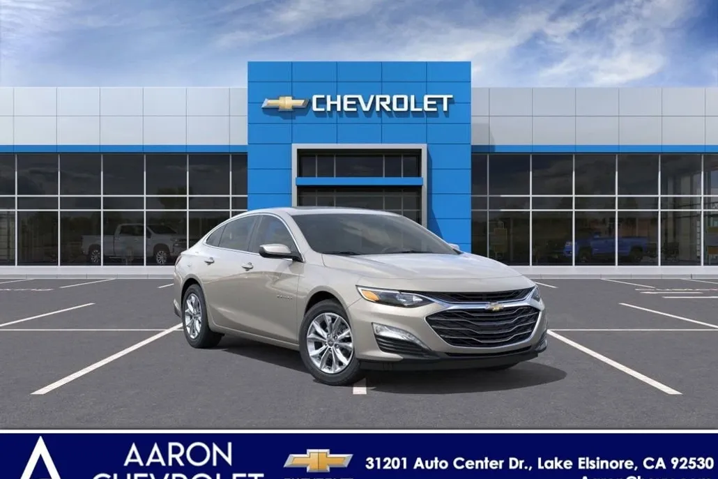 2024 Chevrolet Malibu 1LT photo 1