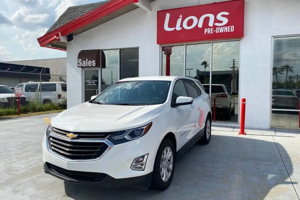 2019 Chevrolet Equinox LT photo 1