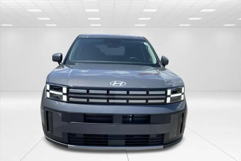 2025 Hyundai Santa Fe SE photo 1