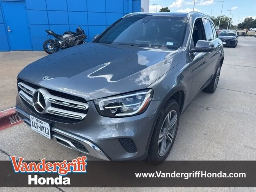 2020 Mercedes Benz GLC 300 photo 1
