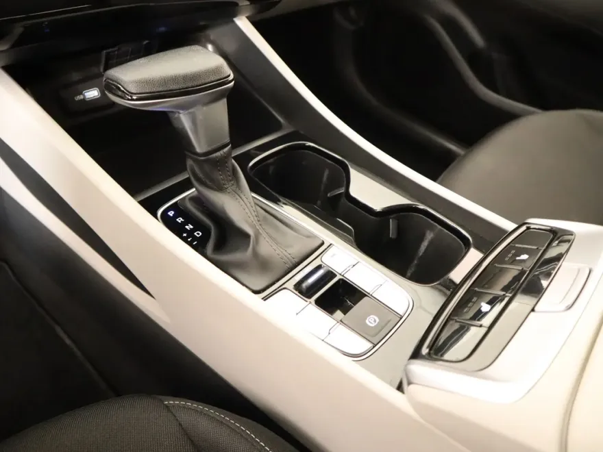 2022 Hyundai Tucson SEL photo 1