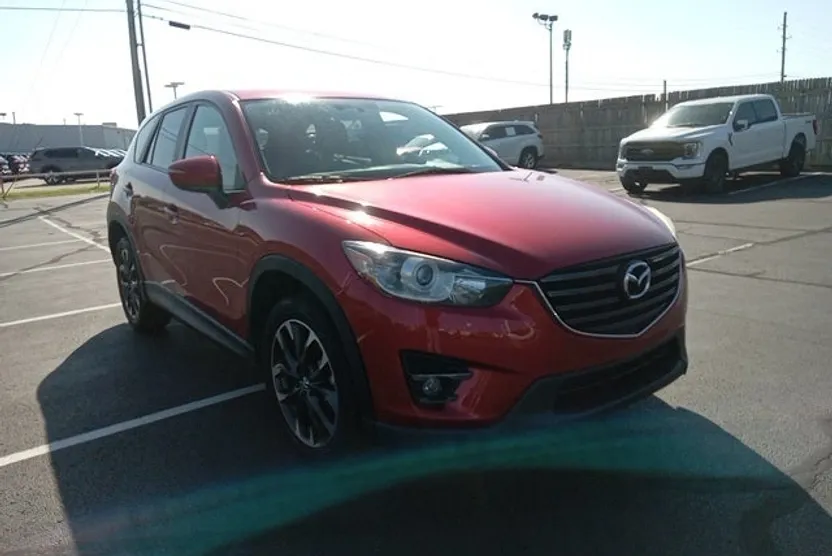 2016 Mazda CX-5 Grand Touring photo 1