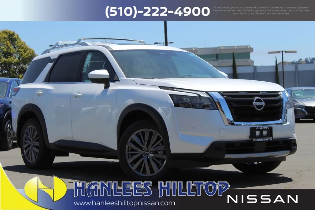 2025 Nissan Pathfinder SL photo 1