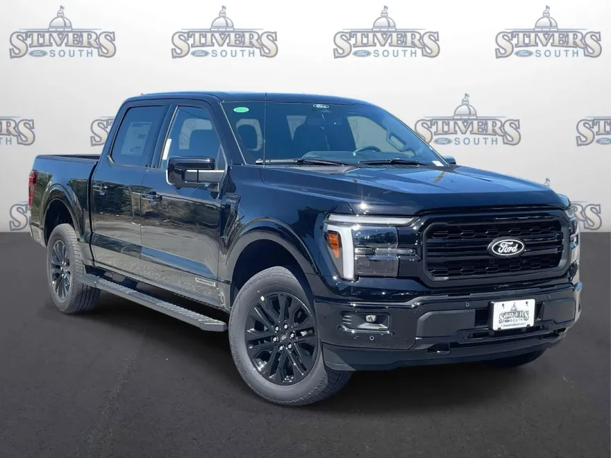 2025 Ford F-150 Lariat photo 1