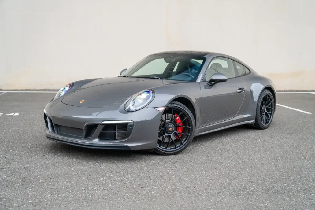 2019 Porsche 911 4S 4 GTS photo 1