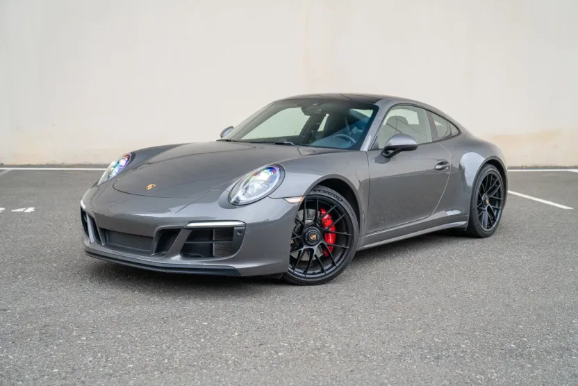 2019 Porsche 911 4S 4 GTS photo 1