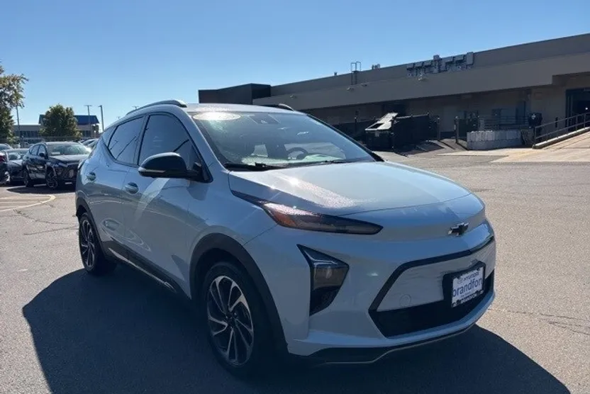 2023 Chevrolet Bolt EUV Premier photo 1