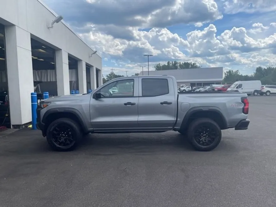 2026 Chevrolet Colorado Trail Boss photo 1