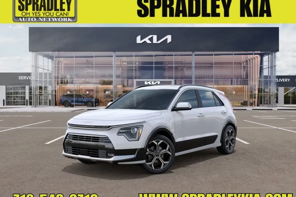 2025 Kia Niro EX photo 1