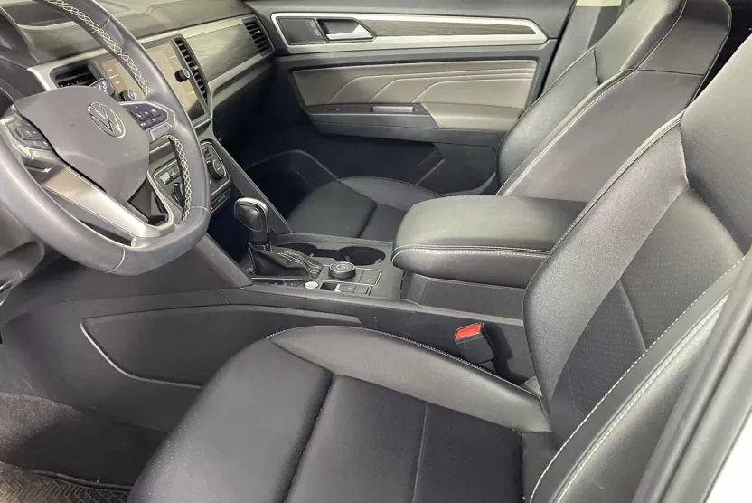 2021 Volkswagen Atlas V6 SE Technology photo 1