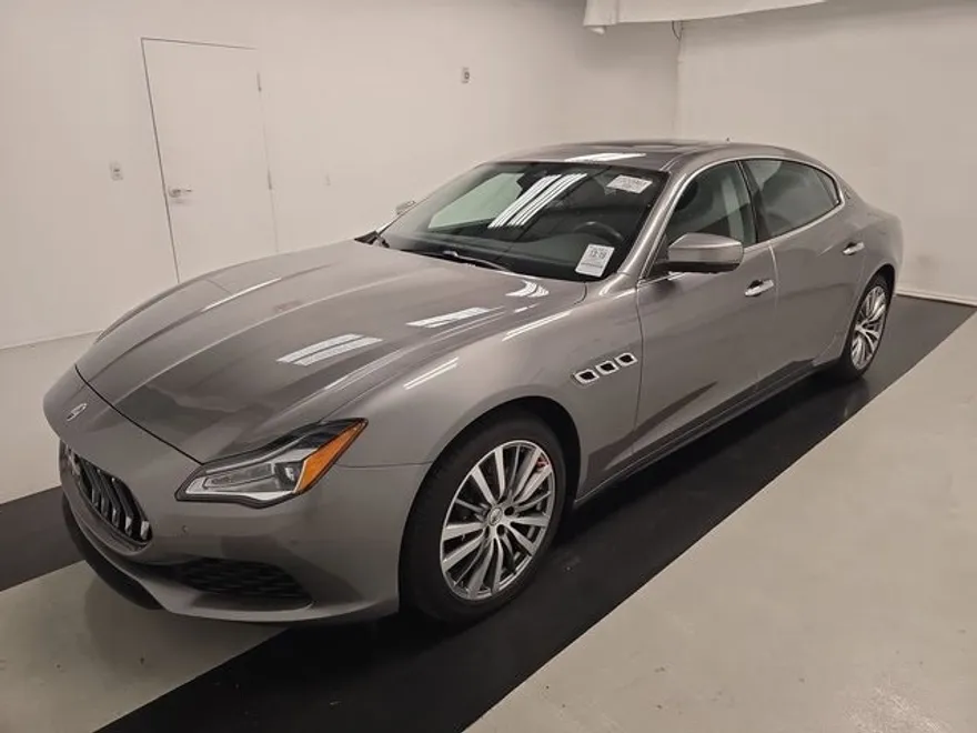 2021 Maserati Quattroporte S photo 1