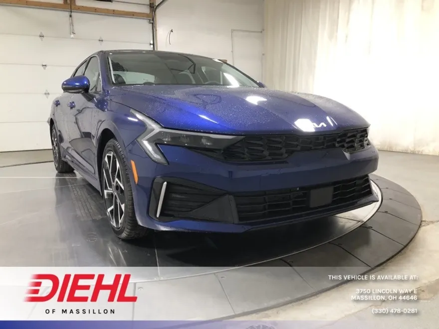 2025 Kia K5 EX photo 1
