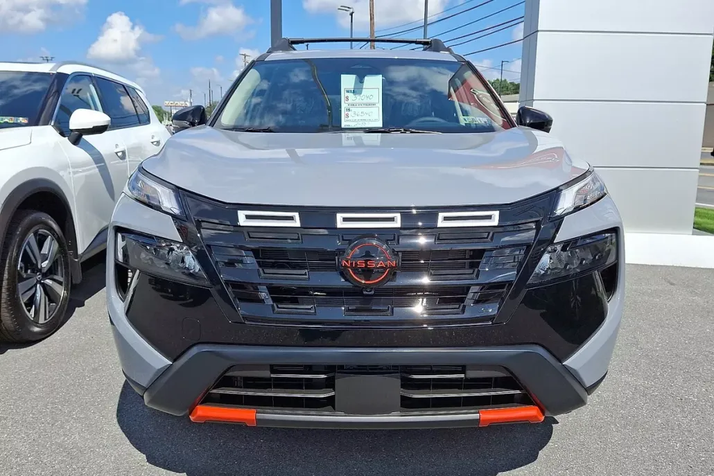 2026 Nissan Rogue SV photo 1