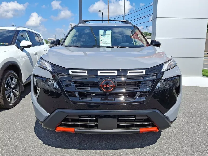 2026 Nissan Rogue SV photo 1