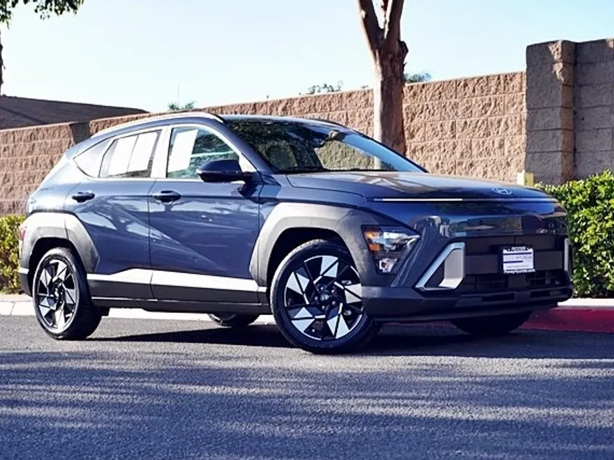 2024 Hyundai Kona SEL photo 1