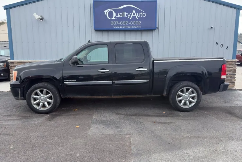 2011 Gmc Sierra Denali photo 1