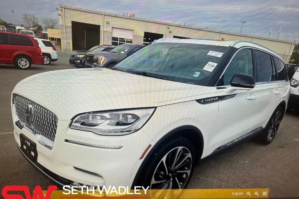 2020 Lincoln Aviator Reserve photo 1