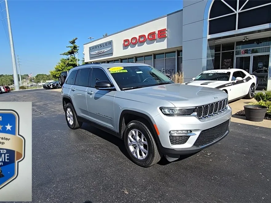 2022 Jeep Grand Cherokee Limited photo 1