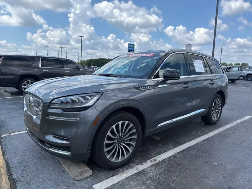 2023 Lincoln Aviator Reserve photo 1