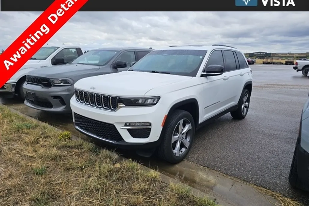 2025 Jeep Grand Cherokee Limited photo 1