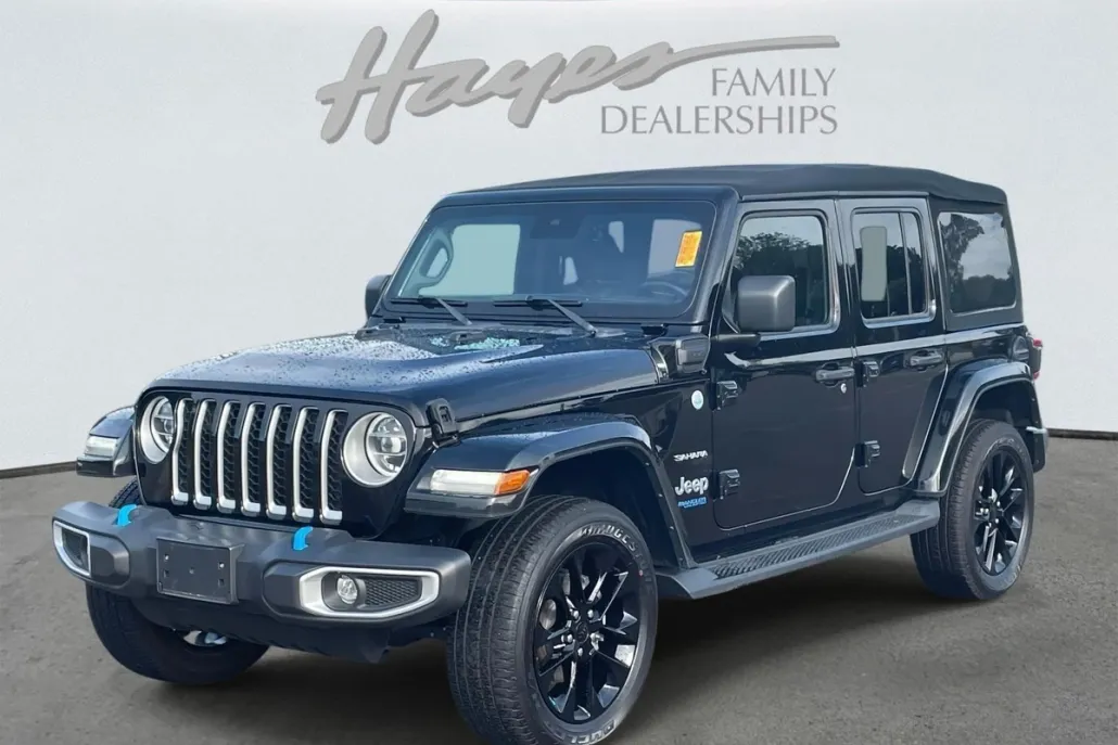 2022 Jeep Wrangler 4xe Unlimited Sahara photo 1