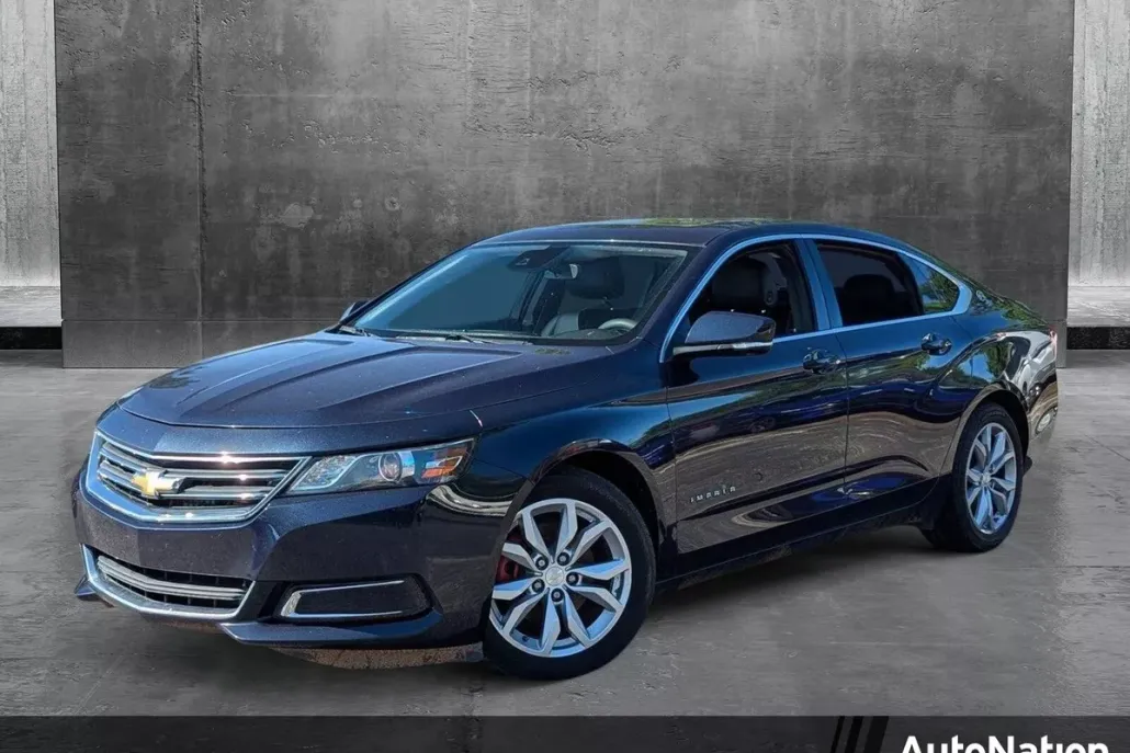 2016 Chevrolet Impala 2LT photo 1
