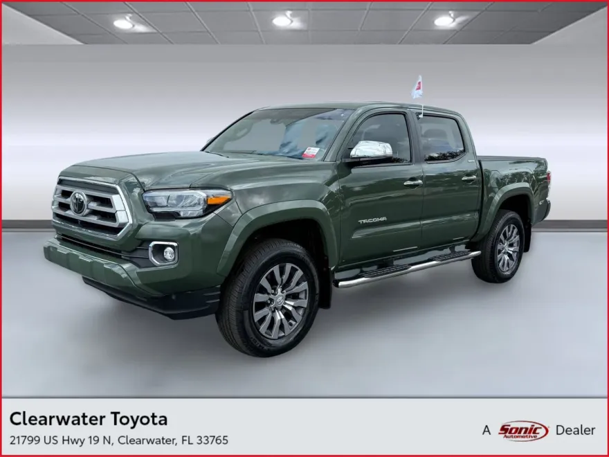 2022 Toyota Tacoma Limited photo 1