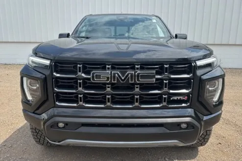 2023 Gmc Canyon AT4 photo 2