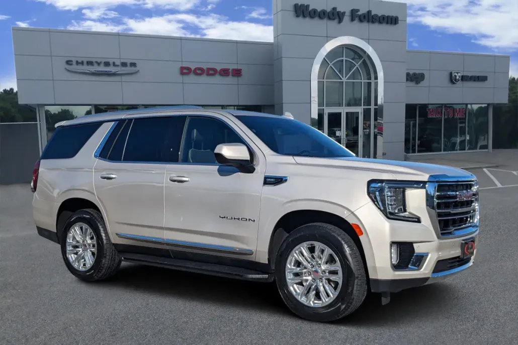 2023 Gmc Yukon SLT photo 1