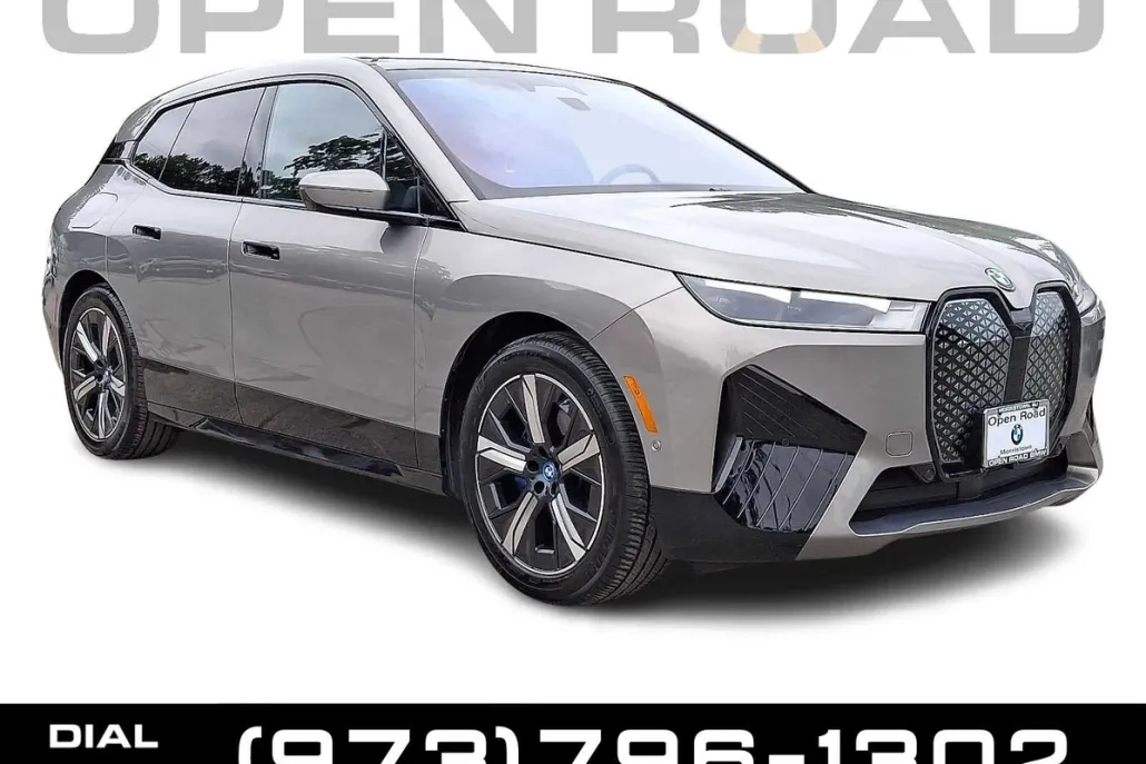 2025 Bmw iX photo 1