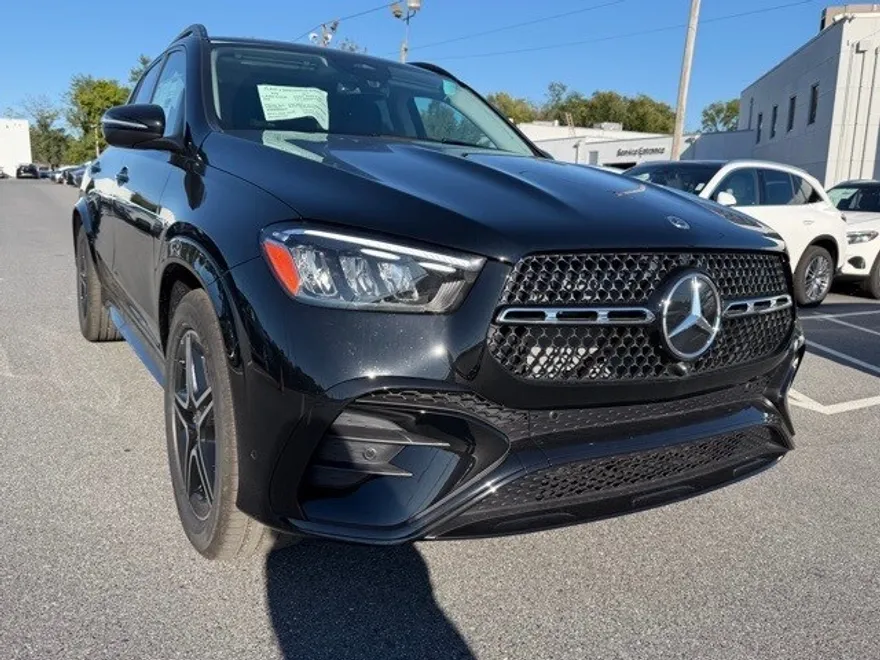 2026 Mercedes Benz GLE 350 4MATIC photo 1