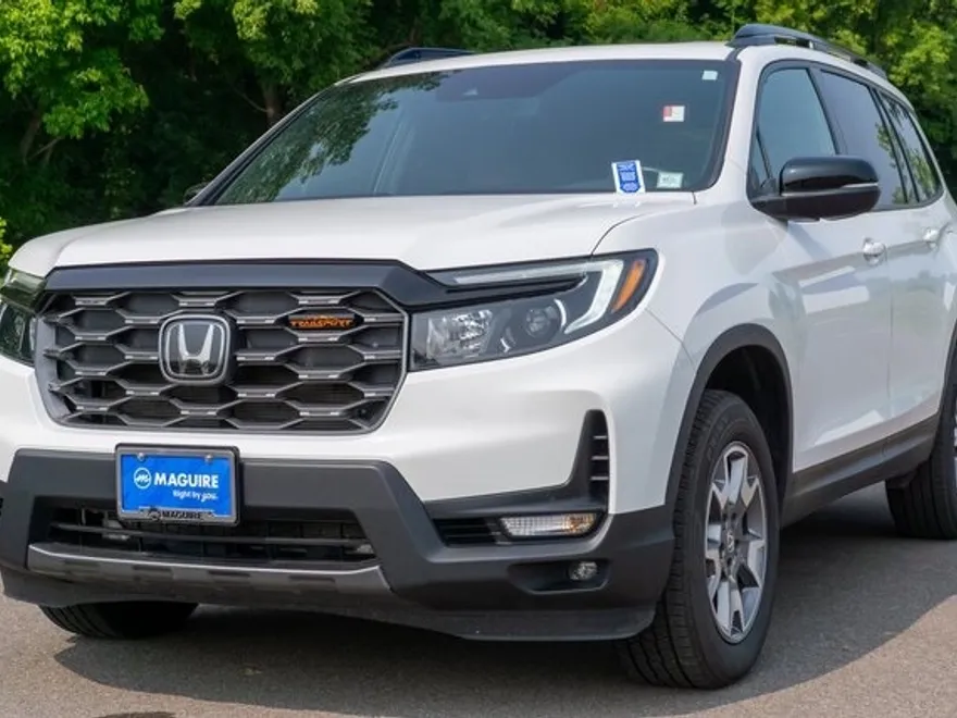 2022 Honda Passport TrailSport photo 1