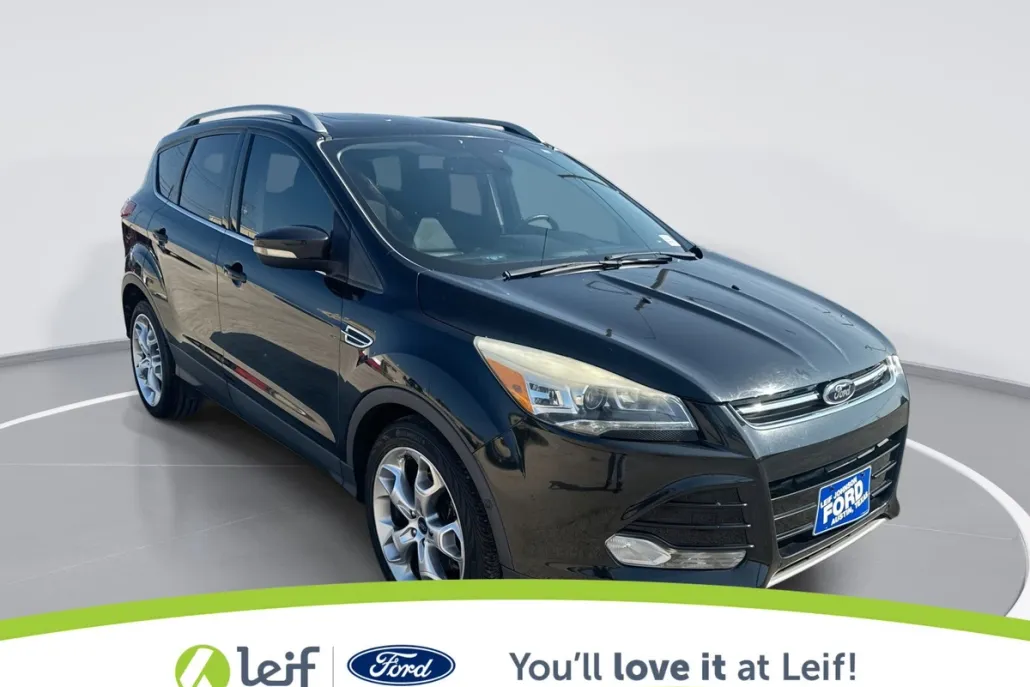 2015 Ford Escape Titanium photo 1