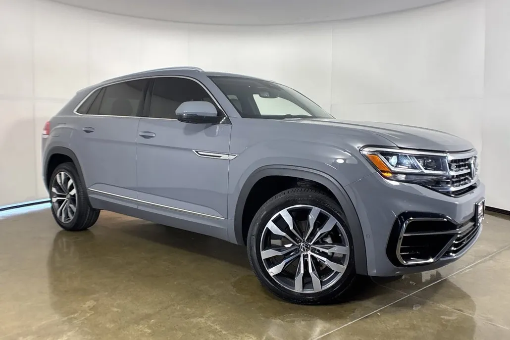 2021 Volkswagen Atlas Cross Sport V6 SEL Premium R-Line photo 1