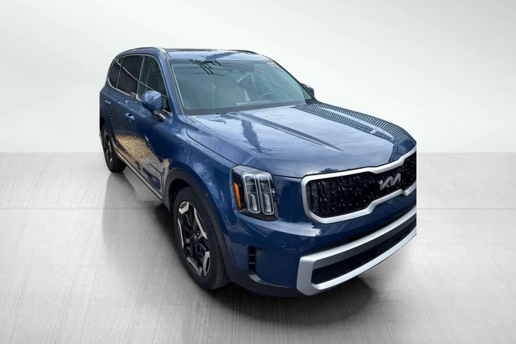 2024 Kia Telluride EX photo 1