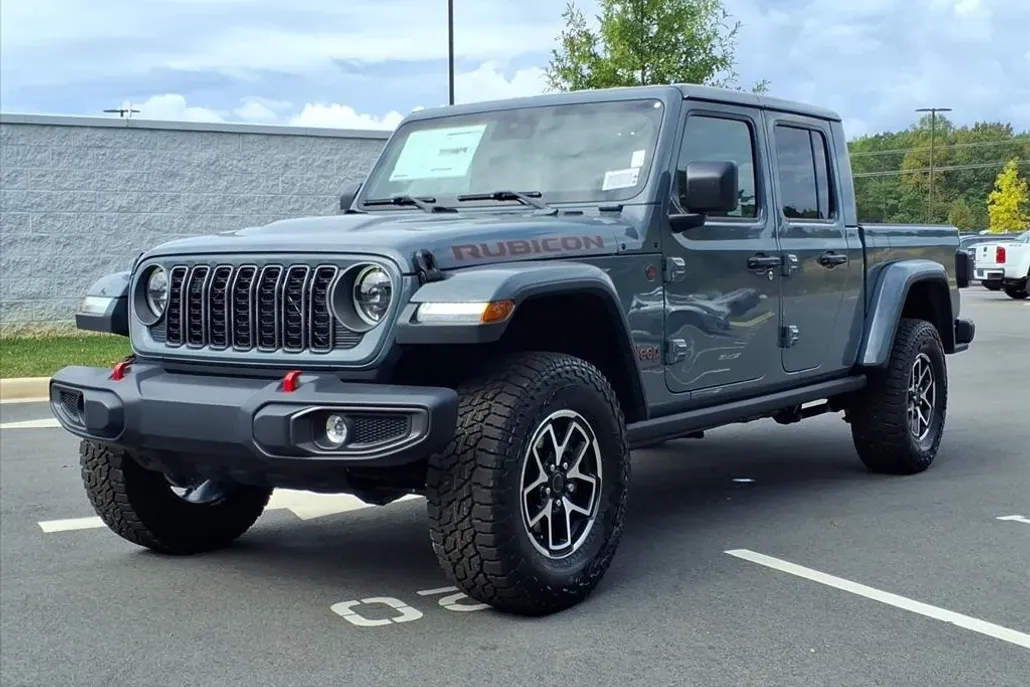 2025 Jeep Gladiator Rubicon photo 1