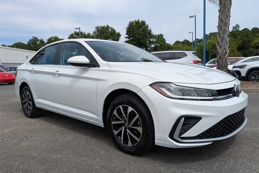 2025 Volkswagen Jetta 1.5T S photo 1