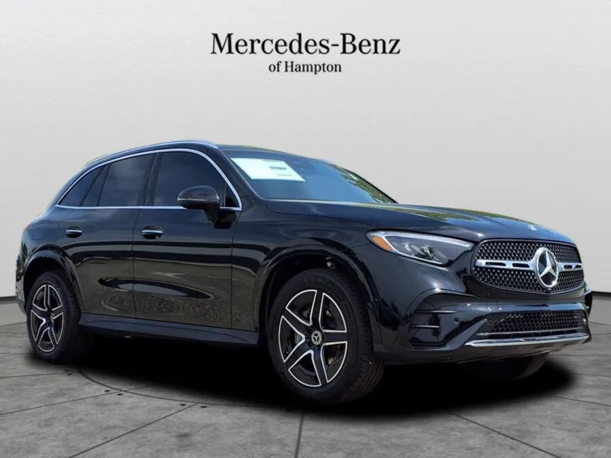2025 Mercedes Benz GLC 300 4MATIC photo 1